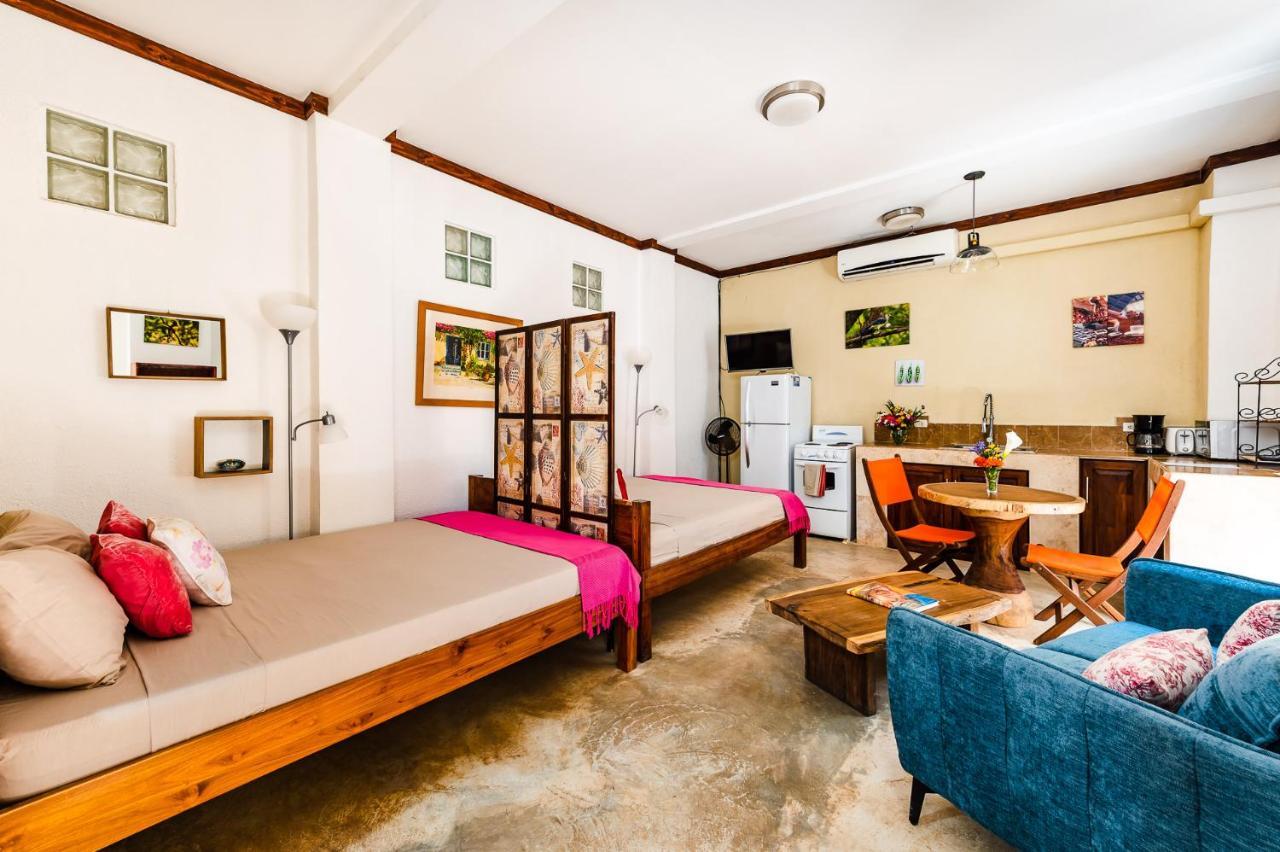 Nautilus Bed and breakfast 3*